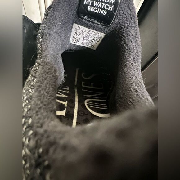 Adidas UltraBoost x Game of Thrones (Night\'s Watch) Men’s Size 8.5 main image 7
